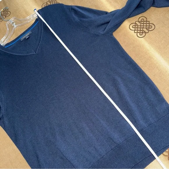 Banana Republic Mens Navy Blue Silk Cashmere V-Neck Sweater Size M - Picture 13 of 15